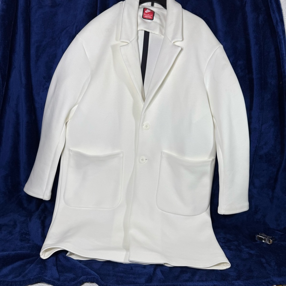Nike Men’s Sportswear Tech Fleece Trench Coat Jacket Off White Size Medium NWT